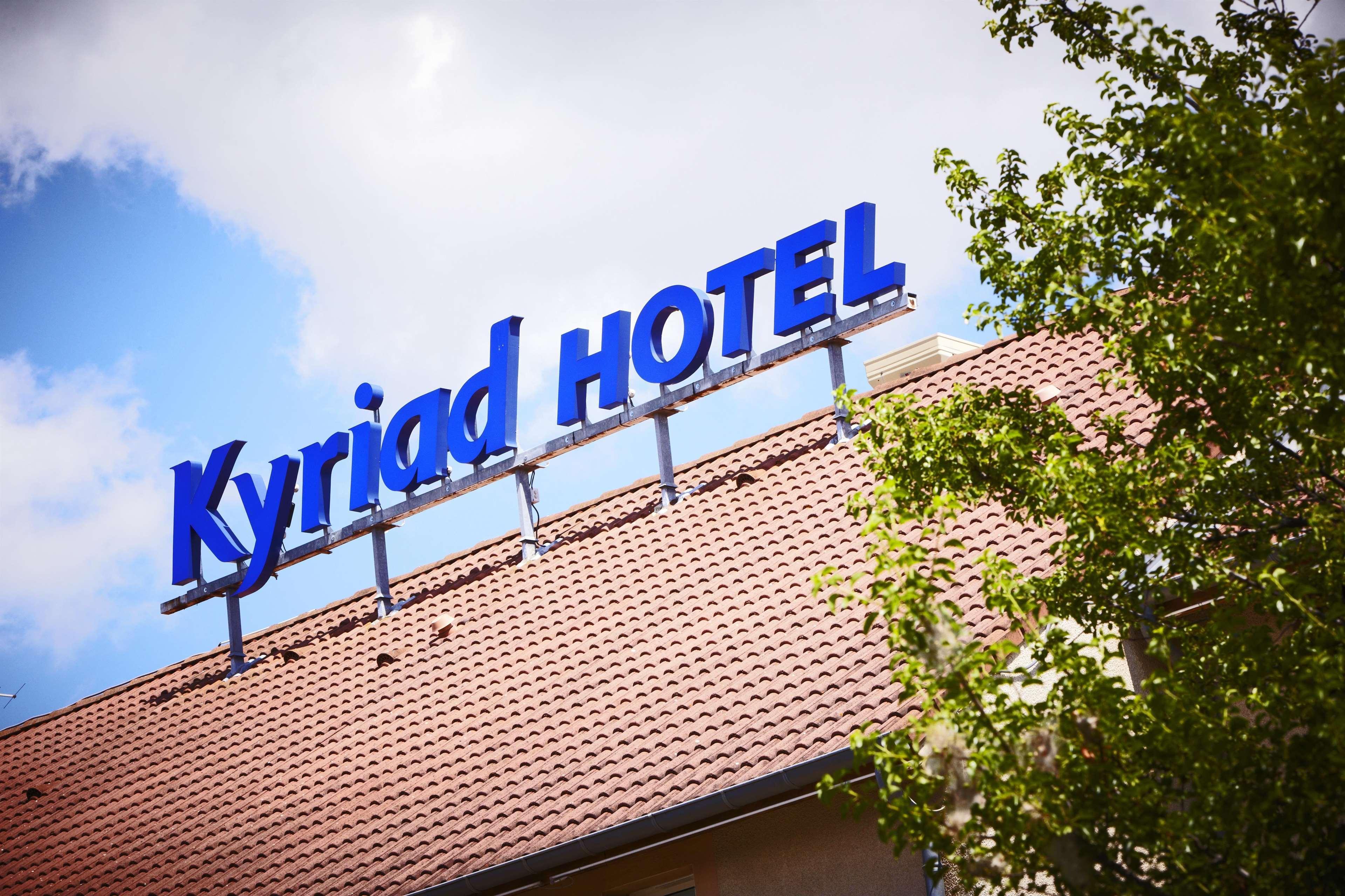 Kyriad Lyon Est - Saint Bonnet De Mure Esterno foto